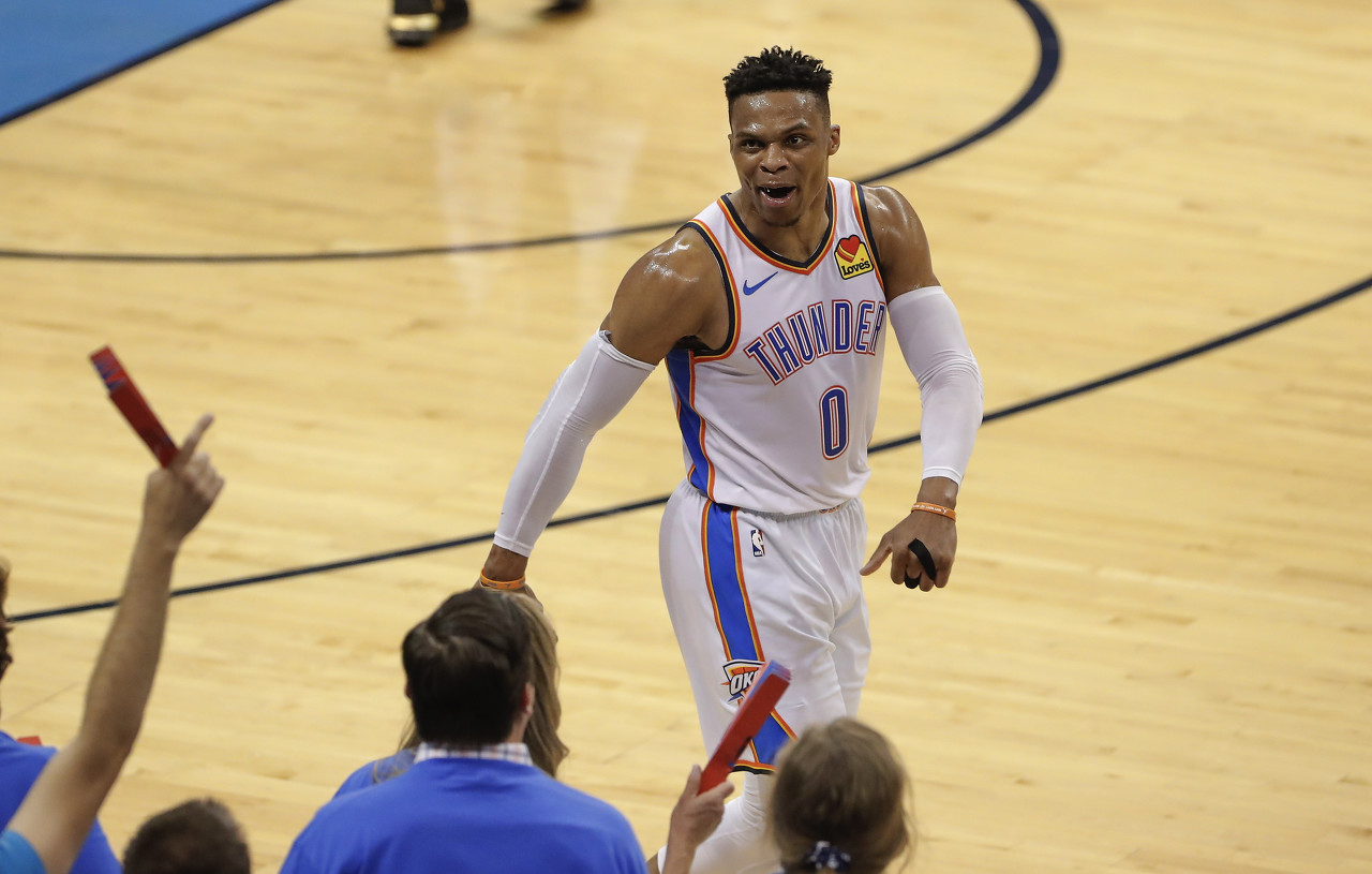 威少社媒官宣退役，18年NBA生涯落幕