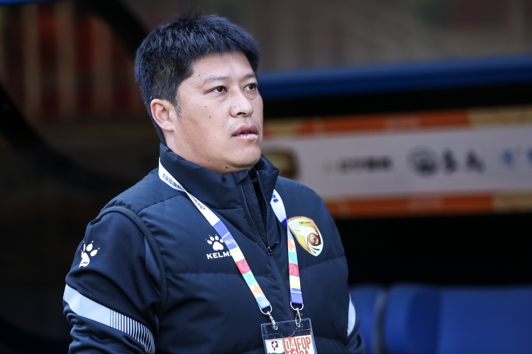 张耀坤火线执掌U16国少 上周仍率大连鲲城征战中甲 张耀坤火线执掌U16国少 上周仍率大连鲲城征战中甲
