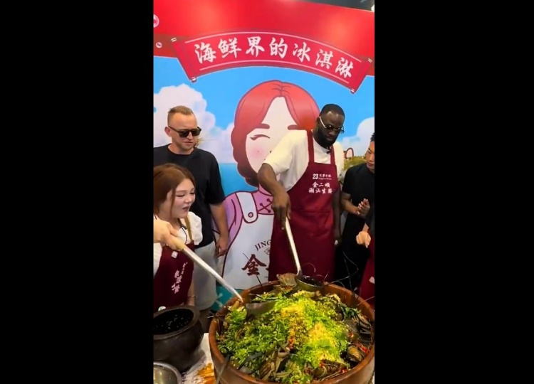 追梦:我去过中国十多次了 体验不同城市的美食和文化感觉很奇妙