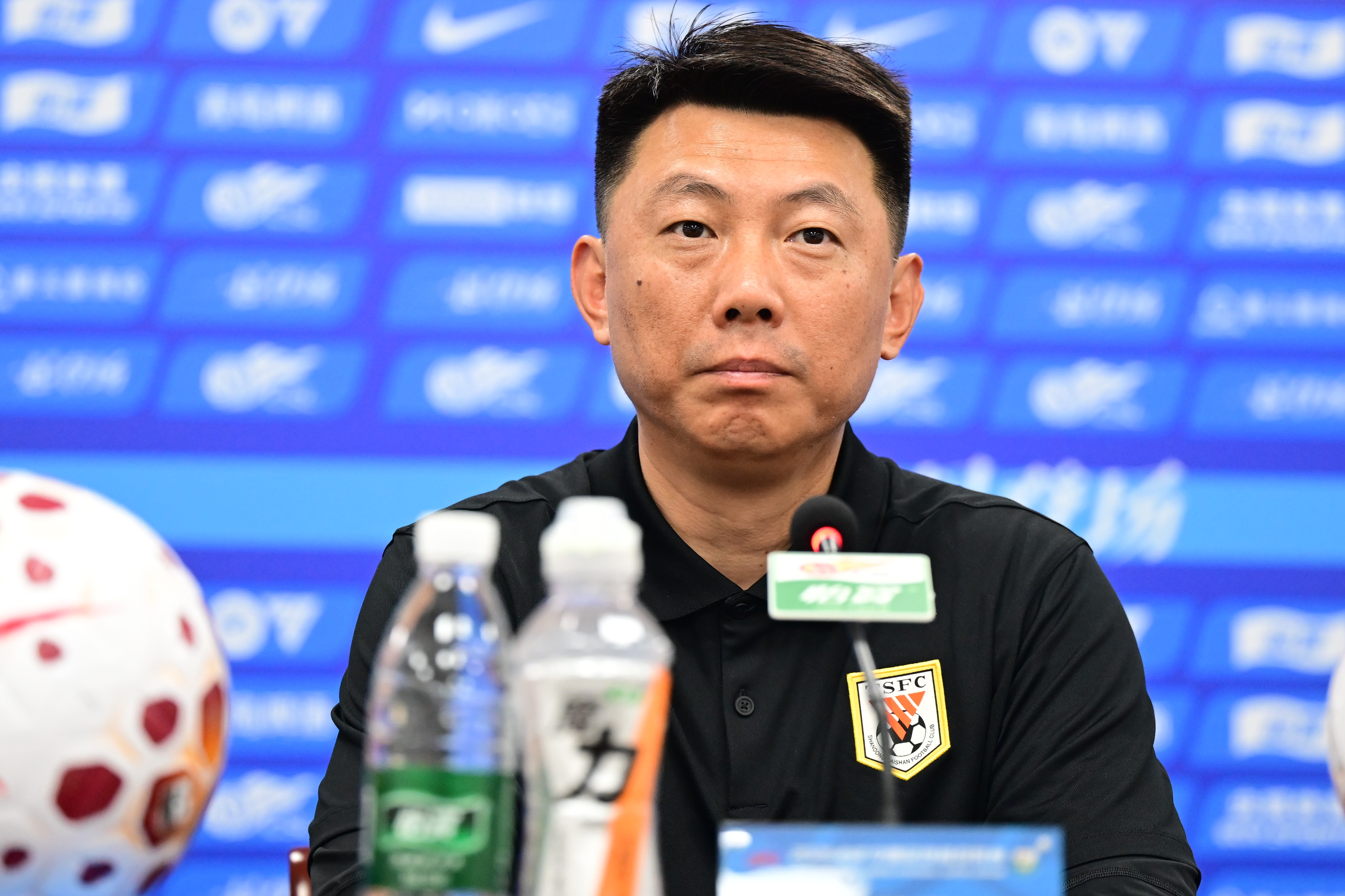 鲁媒:泰山队大概率要承受申花源源不断冲击,停赛潮不全是坏事
