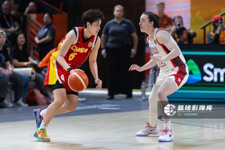 媒体人:后面的队伍很难给中国女篮制造这么大的压力 外线会反弹 媒体人:后面的队伍很难给中国女篮制造这么大的压力 外线会反弹